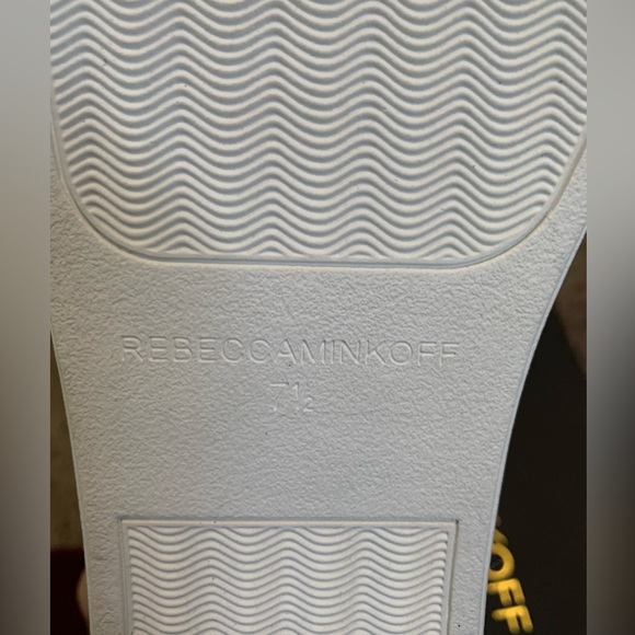 🌴 New REBECCA MINKOFF Bleecker Floral Embroidery SNEAKERS 7.5 Black Suede NWT - Picture 8 of 9